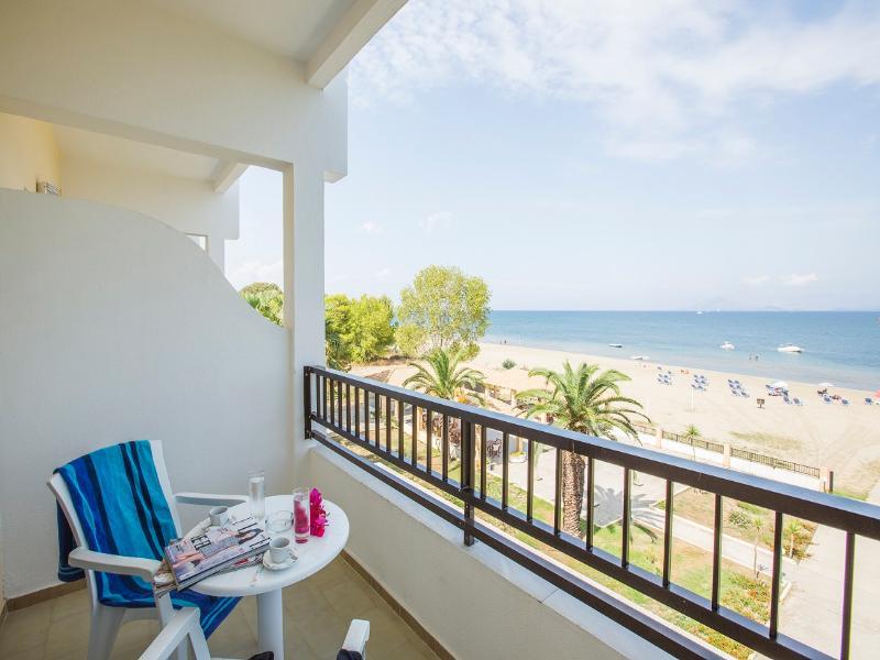 Island Beach Resort (Adults Only) Kávos Extérieur photo